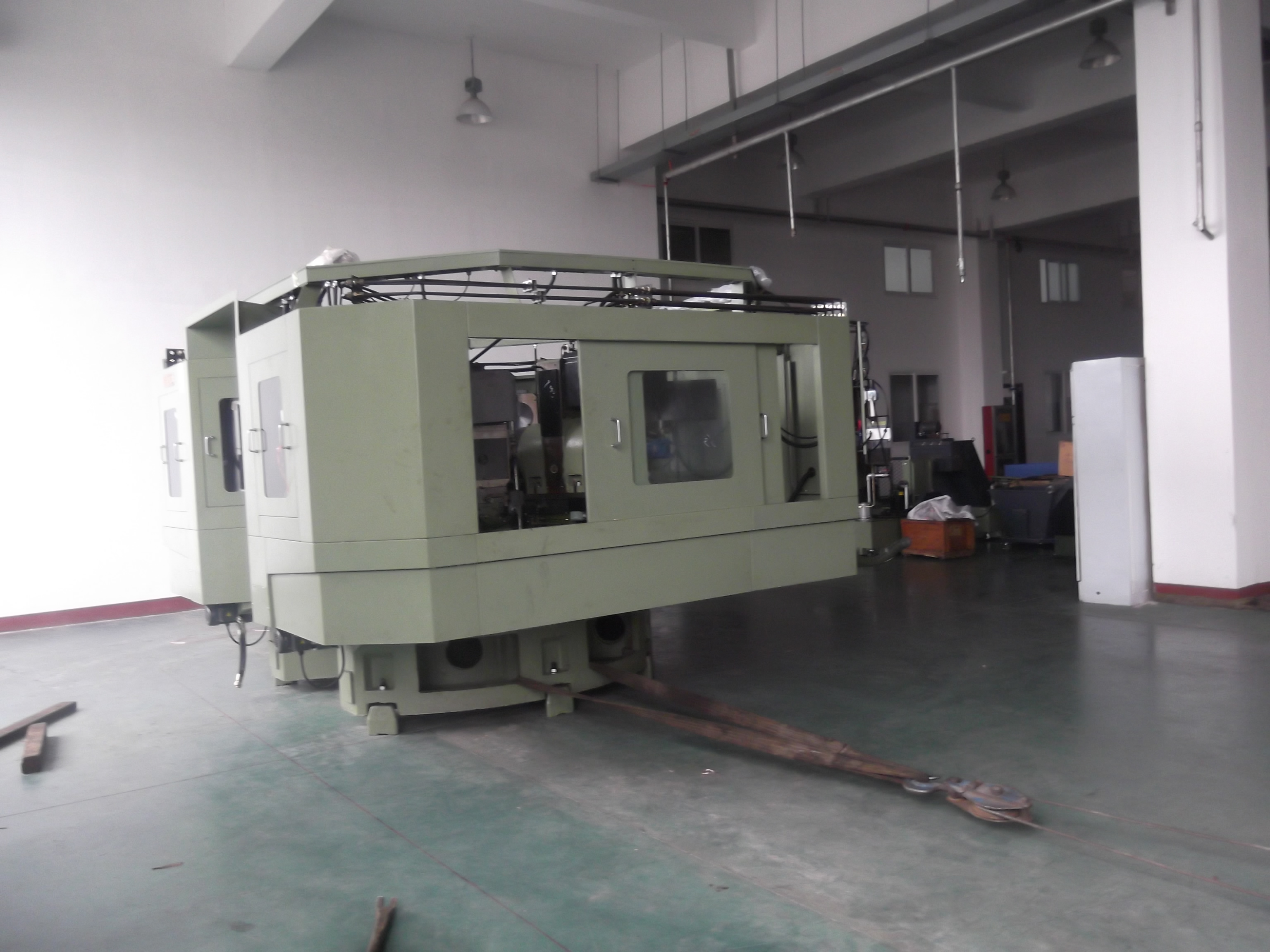 工廠設(shè)設(shè)備搬遷現(xiàn)場(chǎng)