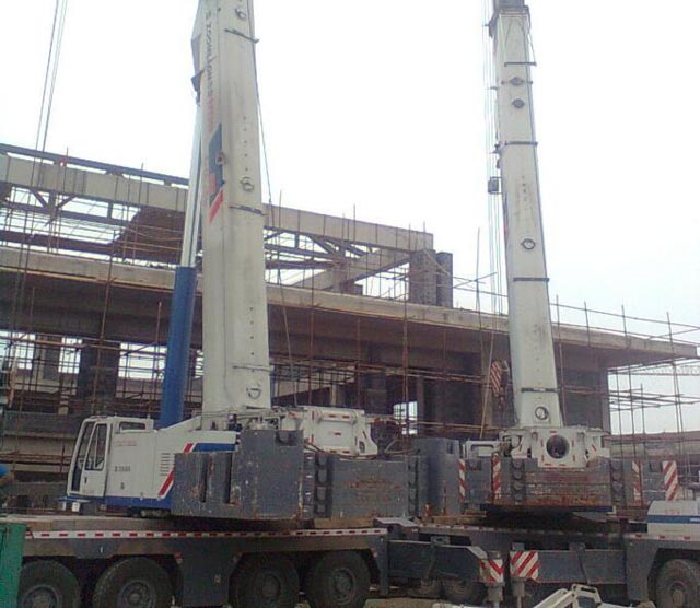 160噸汽車吊租賃展示