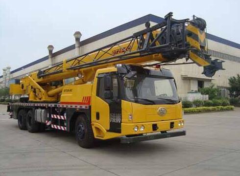 汽車式起重機(jī)